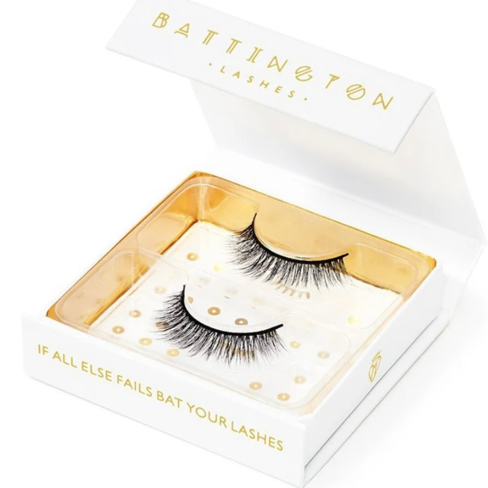 NIB Battington Monroe 3D Silk Lashes + Glue Kit - Picture 5 of 11